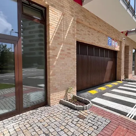 3 2x Balcony, New Building, 21 公寓