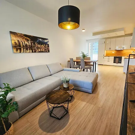 3 2x Balcony, New Building, 21 *