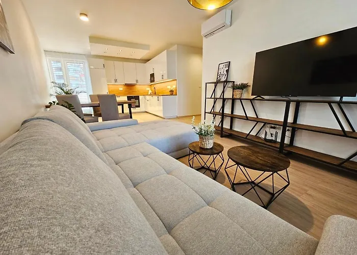 Apartmán 3 2x Balcony, New Building, 21